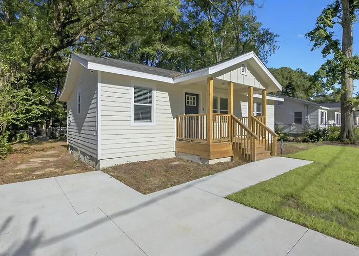 Holiday home It's A Vibe- Less Than 10mins Capital,hospitals,famu,&fsu *